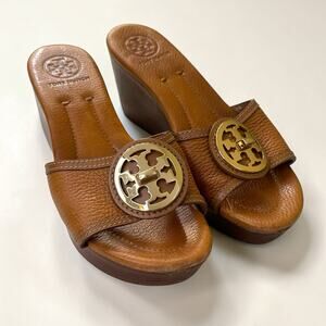Tory Burch Miller Logo Wedge Sandals Brown Leather Gold Medallion Size 5.5M